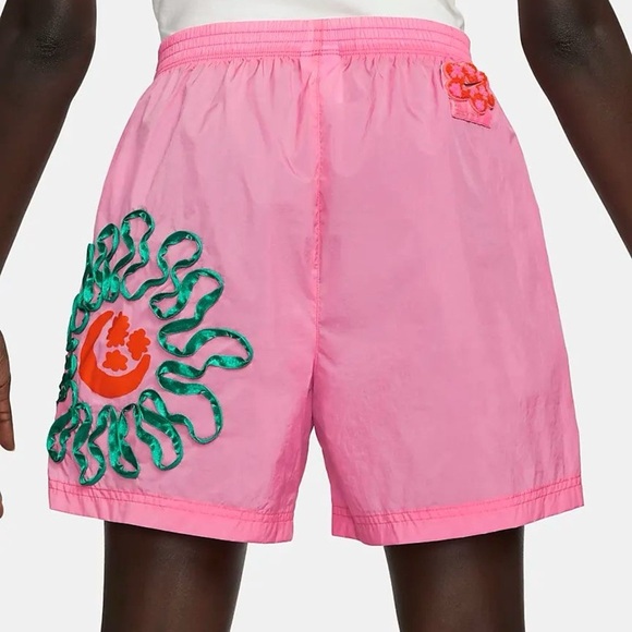 NIKE Euphoria Project Athleisure Pink Groovy Shorts - Picture 3 of 6